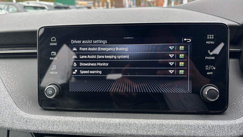 Skoda Kamiq 1.5 TSI SE 5dr DSG Petrol Hatchback